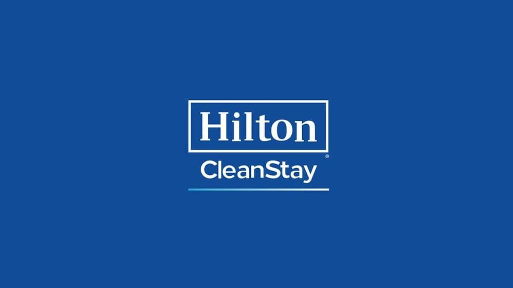 Hilton Garden Inn Detroit/Нови Экстерьер фото