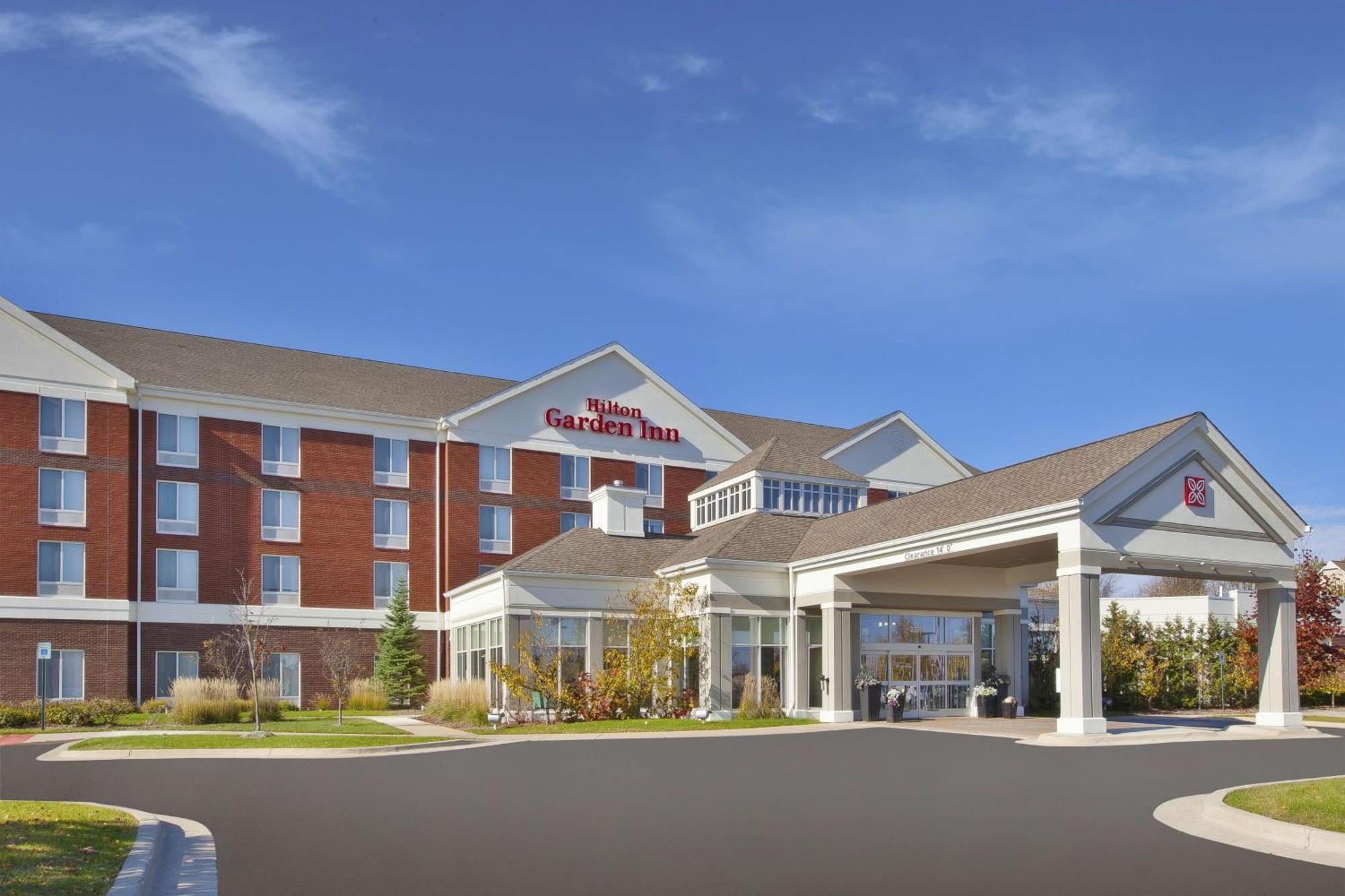 Hilton Garden Inn Detroit/Нови Экстерьер фото
