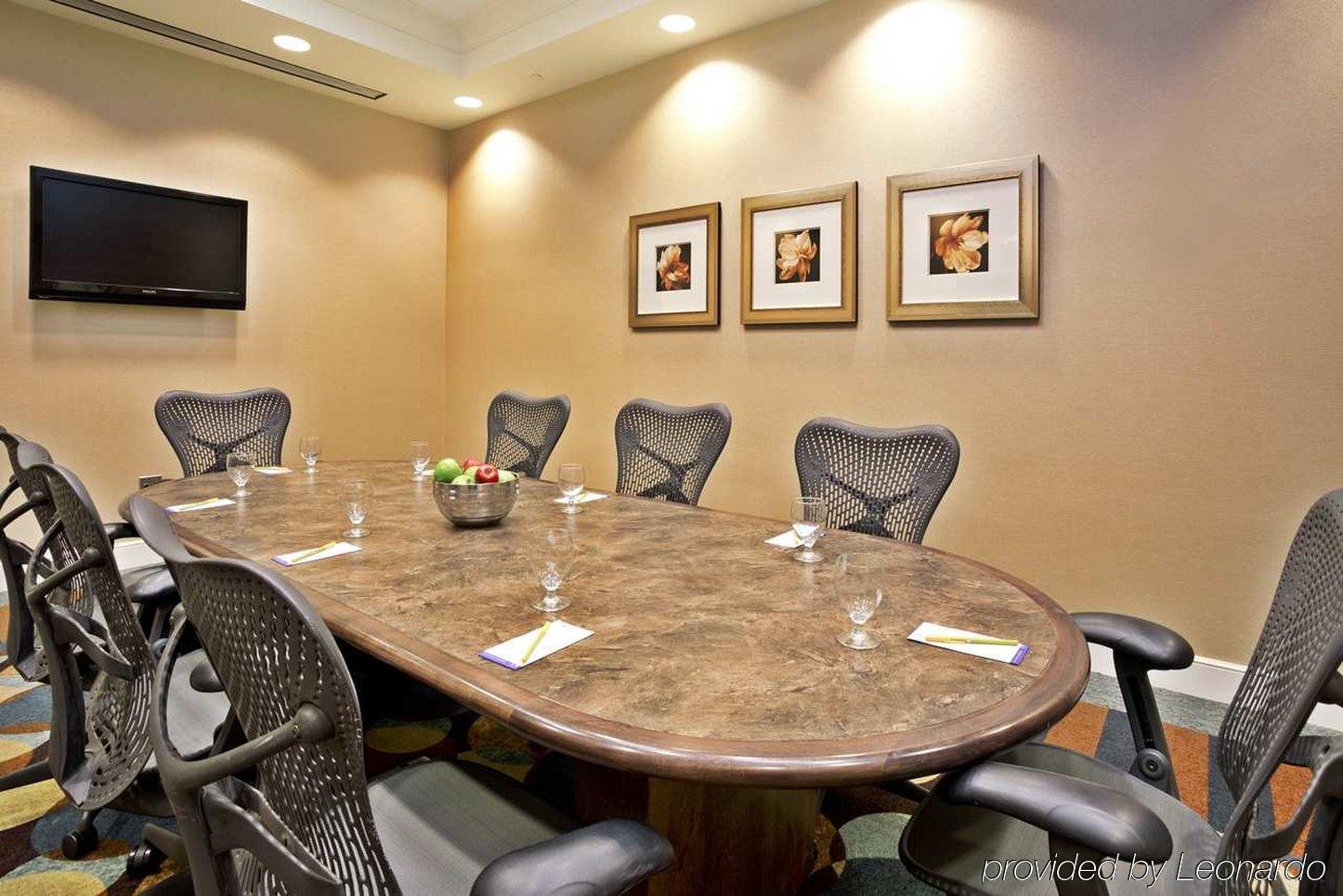 Hilton Garden Inn Detroit/Нови Экстерьер фото